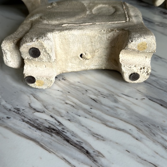 Beautiful Cement Elephants - Picture 7 of 10